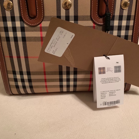 Medium size Burberry handbag - Picture 5 of 6